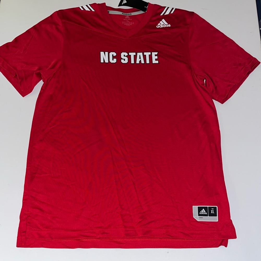 XL Adidas NC State Wolfpack Football Shirt Red Mens wolf logo back NWT $90